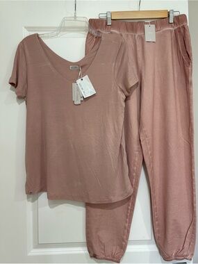 NWT Barefoot Dreams Malibu Collection Lounge Set | Size M | Auburn